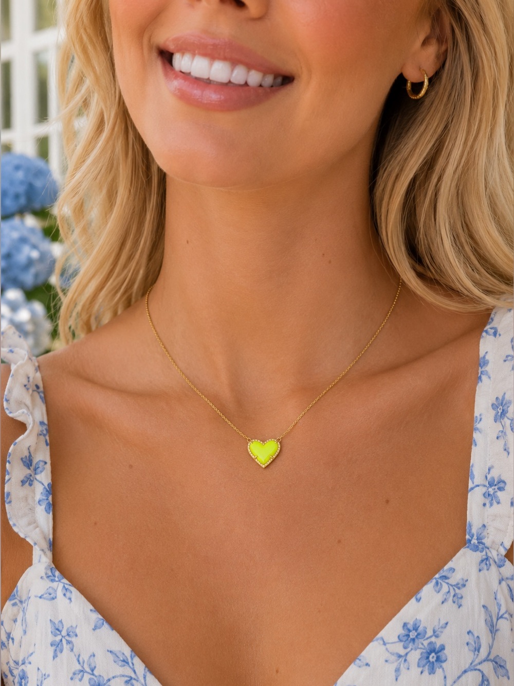 Kendra Scott Ari Heart Pendant Necklace | Gold | Neon Yellow Magnesite NWT